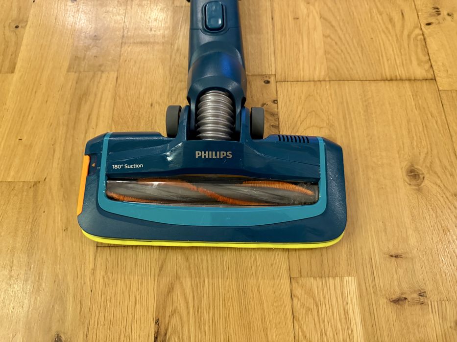 Вертикална прахосмукачка Philips FC6725/01