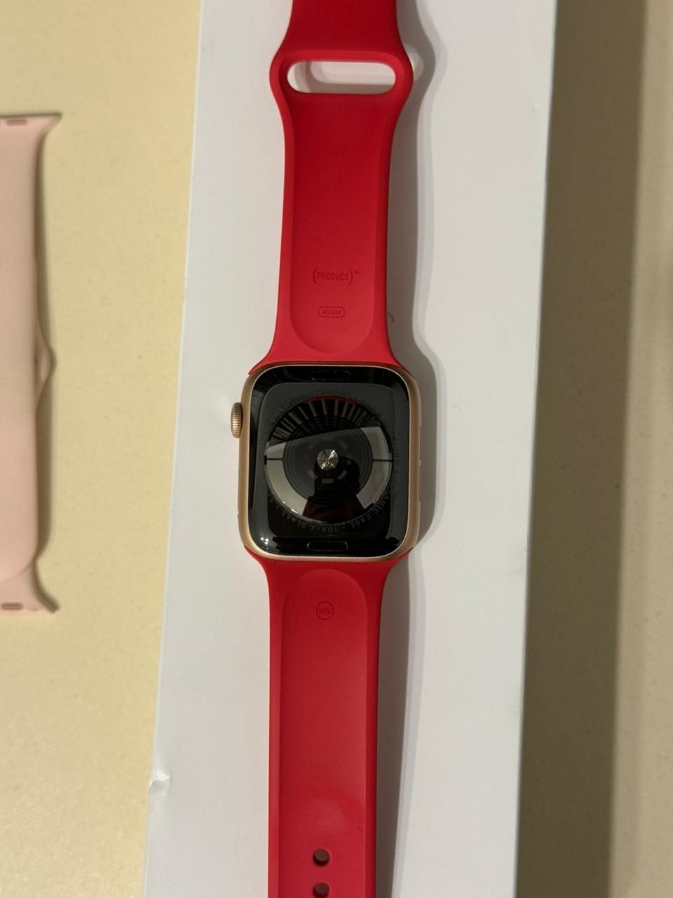 Apple watch 4, 44mm идеальное состояние