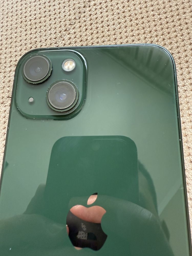 Продавам Apple Iphone 13 Green 128 GB