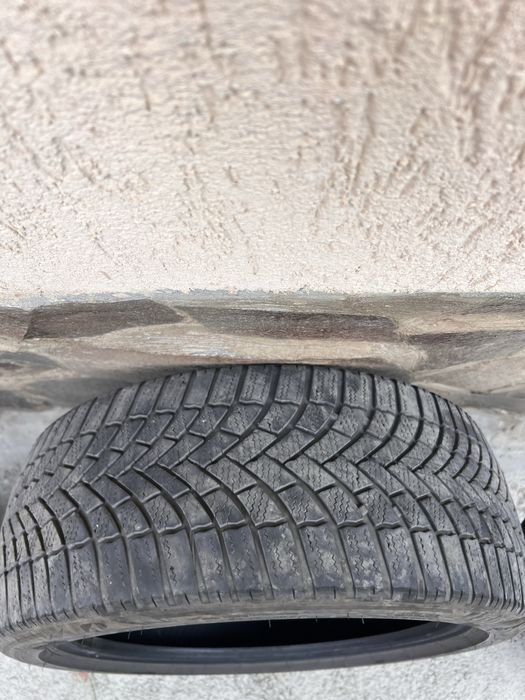 Vand anvelope de iarna Bridgestone