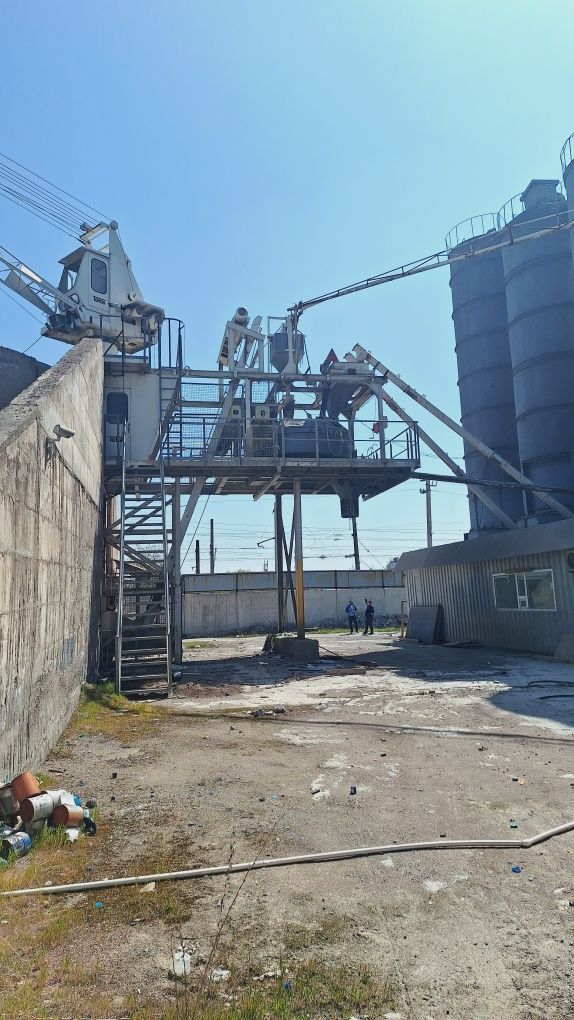 80/100 /140 тоннали семен бункерлар бор цистерна ёмкость