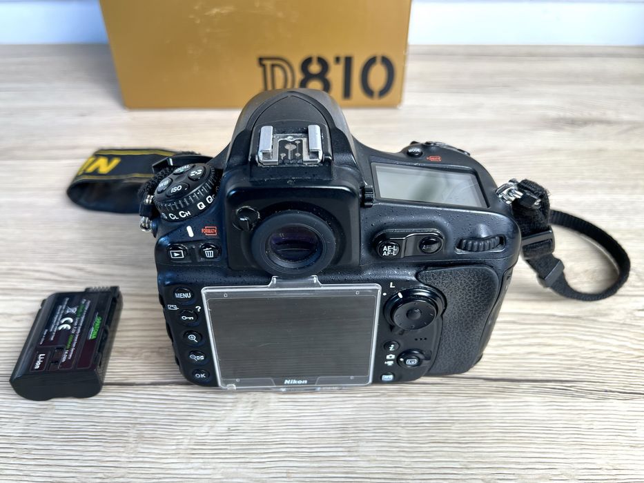 Nikon d810 body sau cu obiectiv
