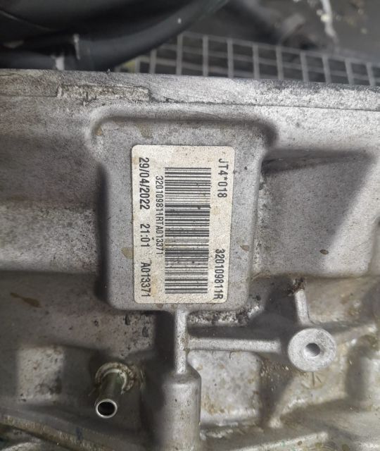 Cutie de viteze manuala 6 trepte 1.0 tce jt4018 320109811r - Carcasa defecta Dacia Duster 2 seria