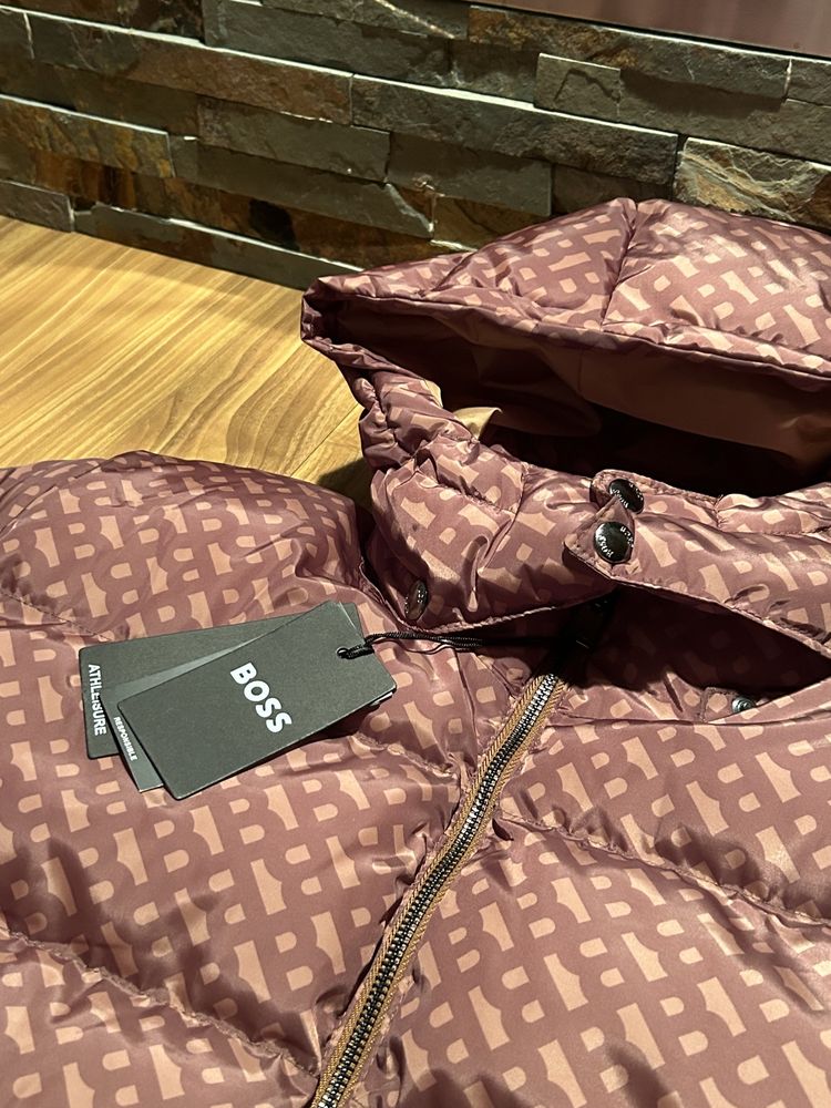Geaca Boss , originala , L , XL , XXL