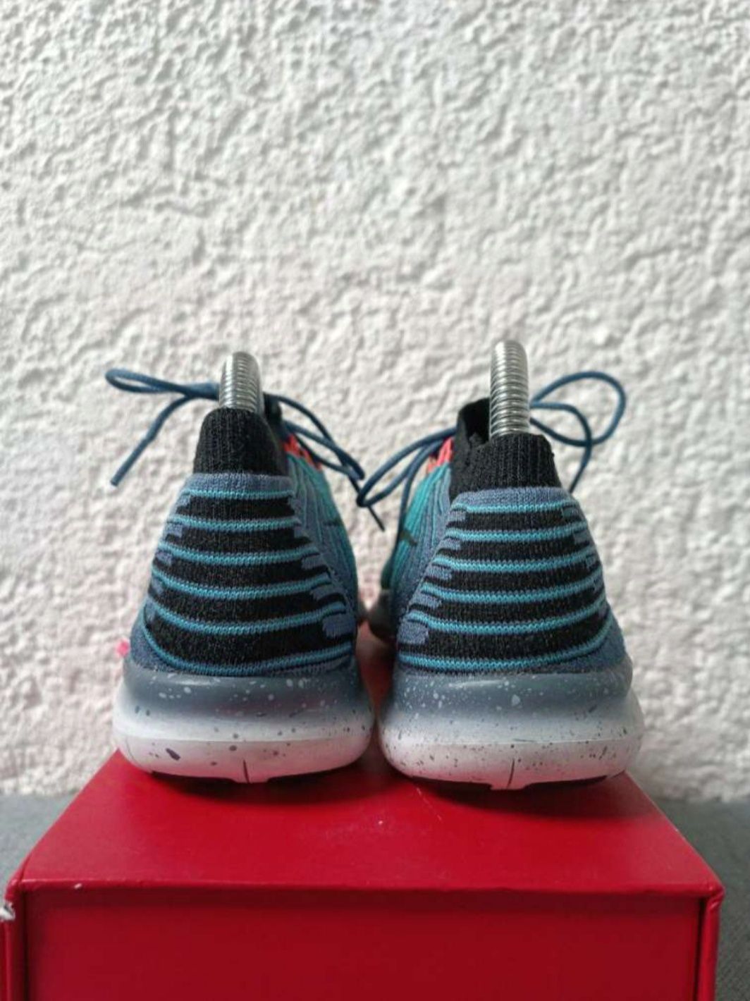 Маратонки Nike Run Natural 38 размер