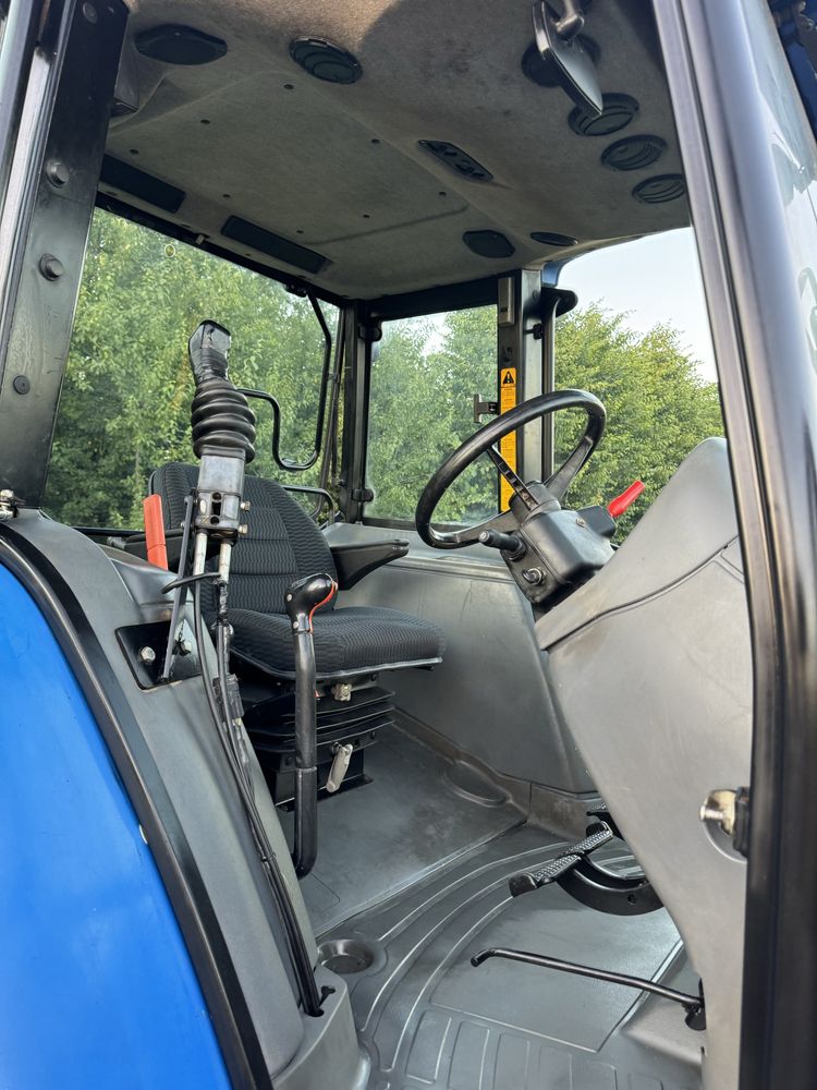 Tractor New Holland TL 100 cu Incarcator frontal Mailleux