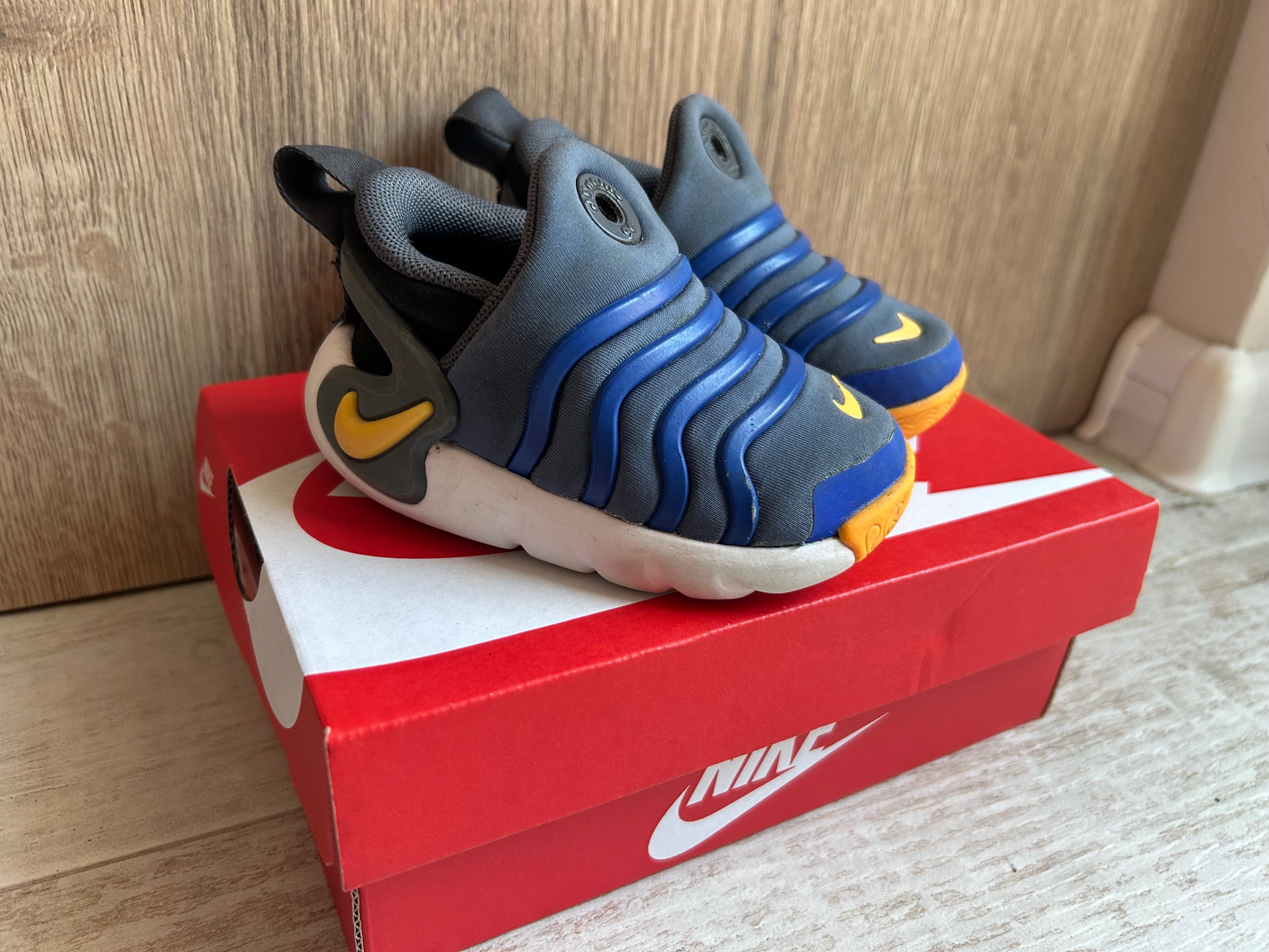Nike Dynamo go маратонки