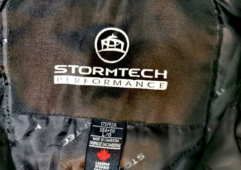 Geaca stormtech L