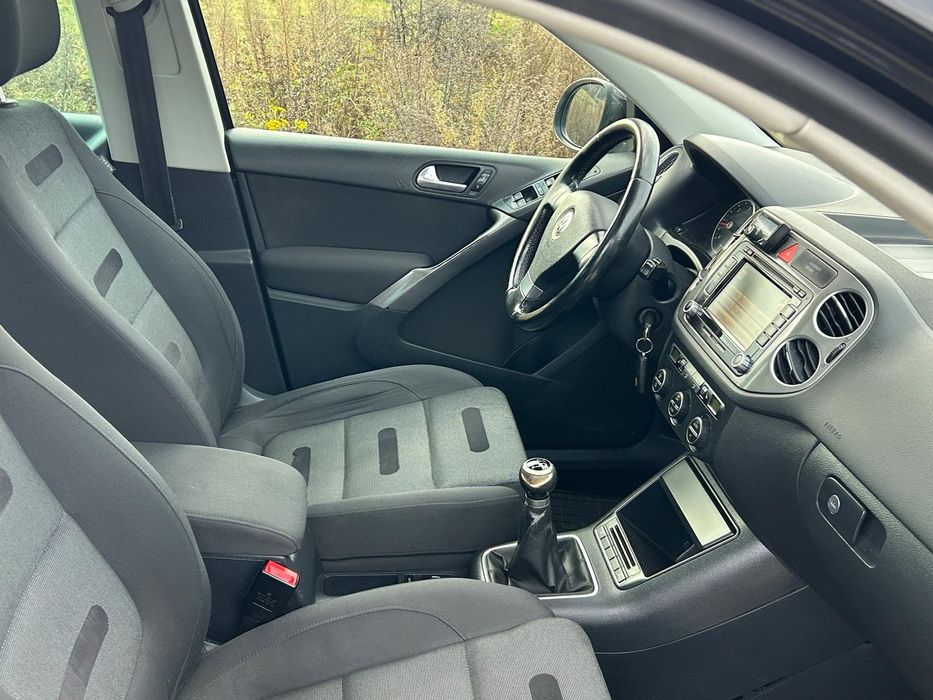 Vand Tiguan         .