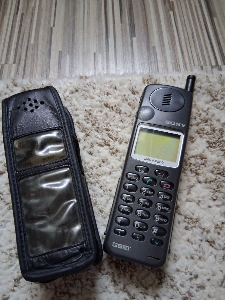 Telefon de colecție Sony