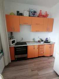 Кухонный гарнитур размер 2м65см