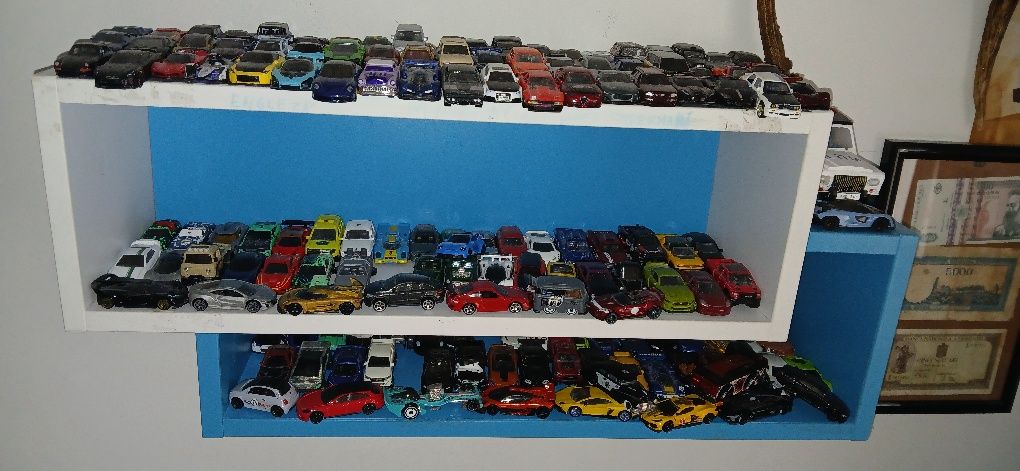 SCHIMB ORCE Masina cu un  STH Hot Wheels