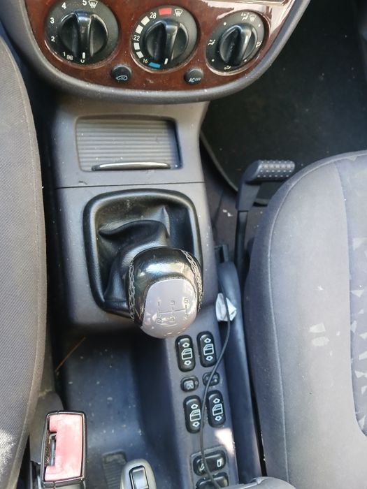 Vand sau schimb Mercedes a clsss