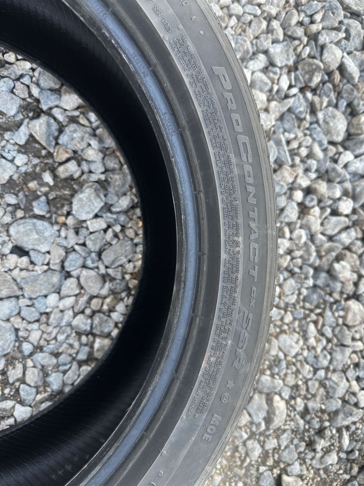 Continental 245 40 19 за BMW dot 22г. - 5.5 мм грайфер Всесезонни