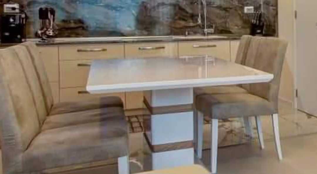 Луксозна Трапезна маса от МДФ