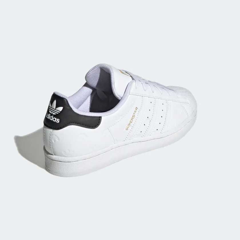 Оригинални кожени кецове * ADIDAS SUPERSTAR * EU 38