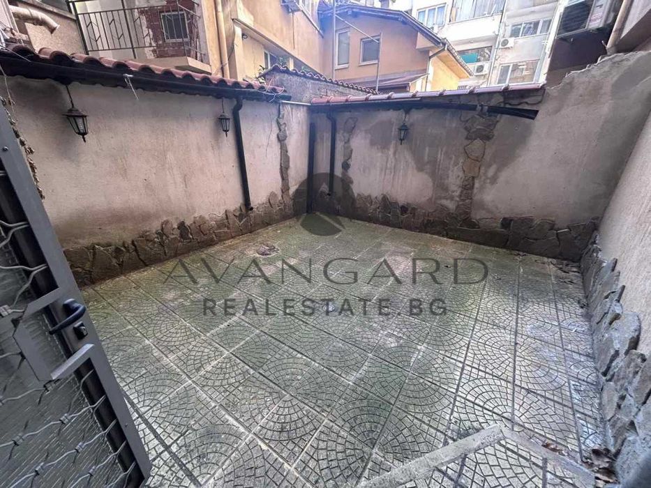 Продава се Офис в Пловдив, Каменица 1 - 40 кв.м за 2050 €/кв.м - Снимка #6