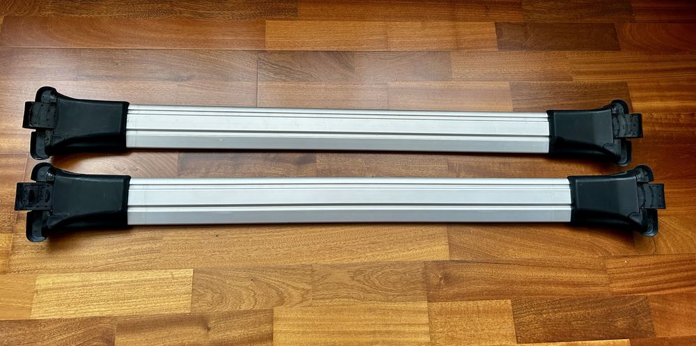 Bare transversale Thule Evo Raised Edge Silver