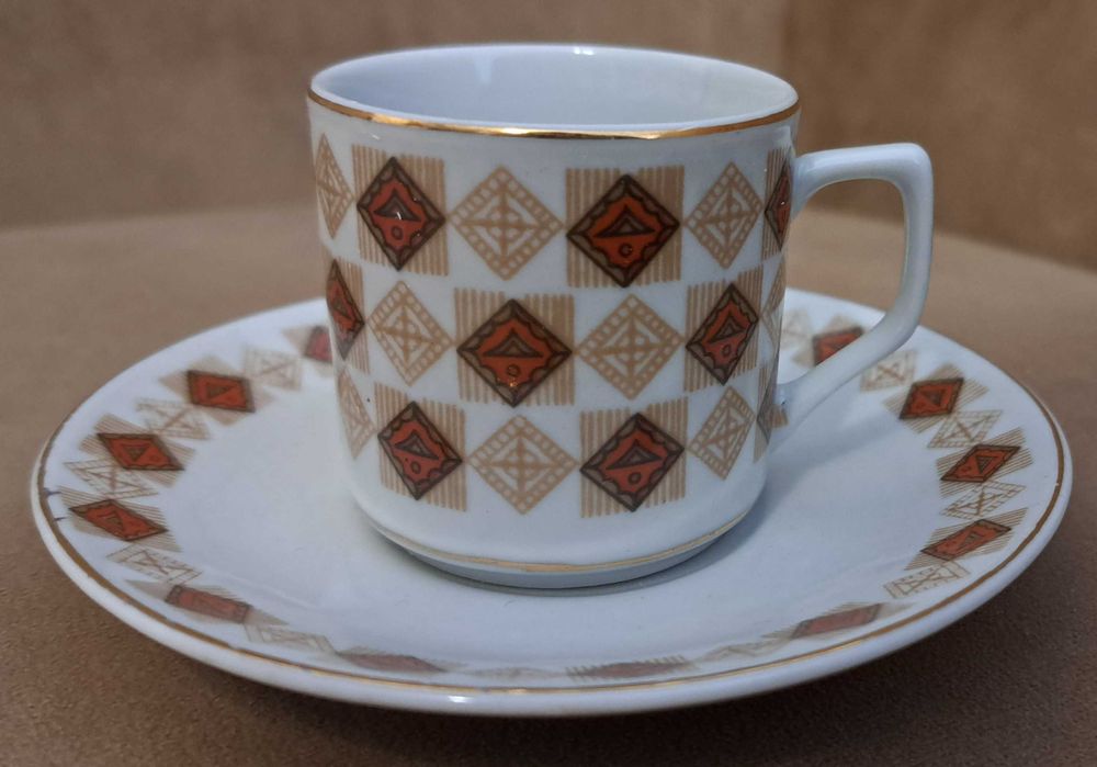 Нов красив сервиз за кафе в собствена кутия