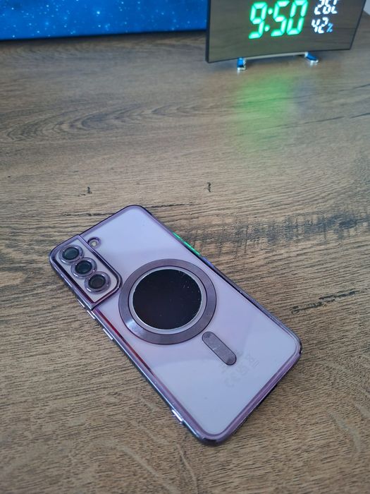 Samsung Galaxy S 22 Purple