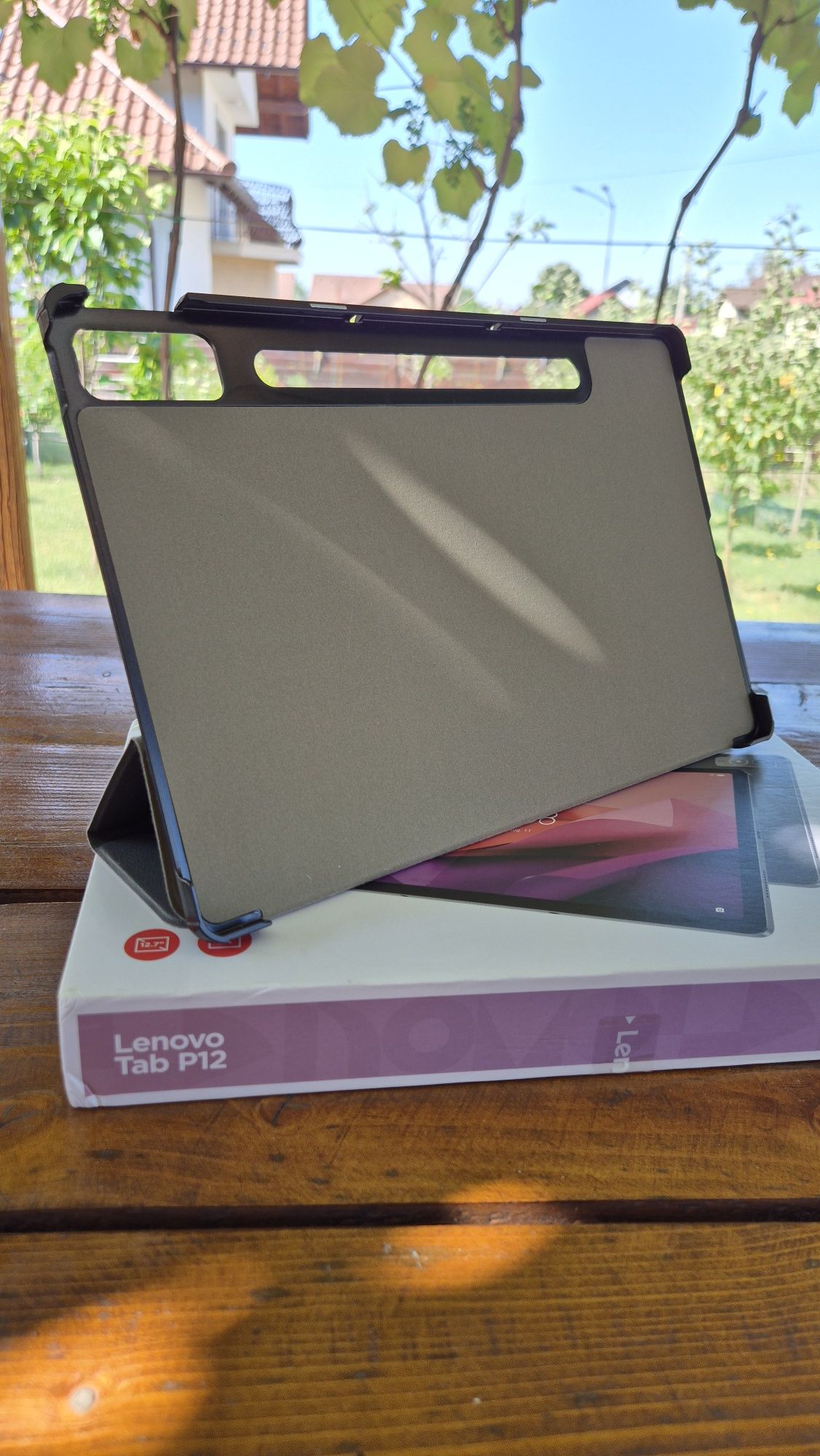 Lenovo Tab P12 tableta + bonus husa alcantara