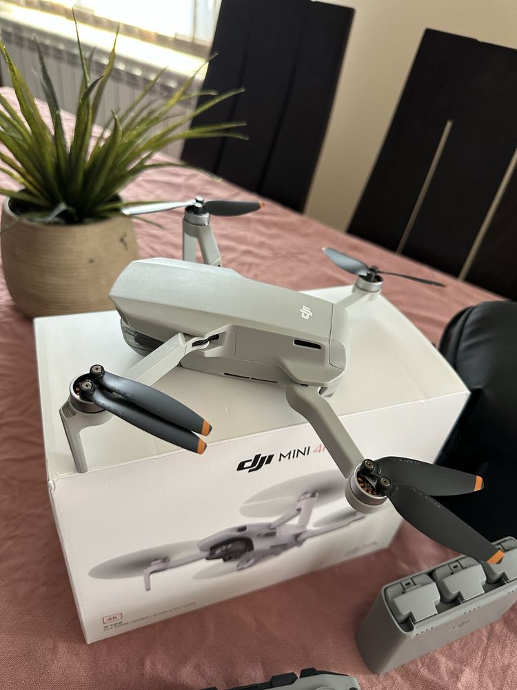 Dji Mini 4K Fly More Combo