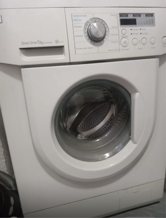 Бытовая техника газовая плита и стиральная машина