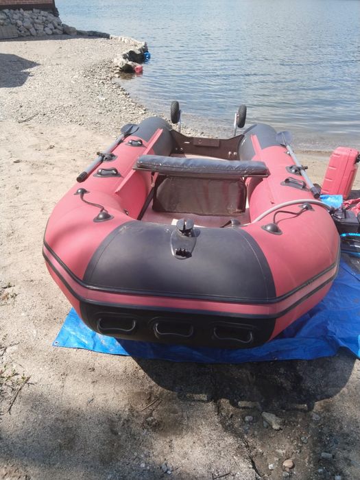 Для прогулок по воде.