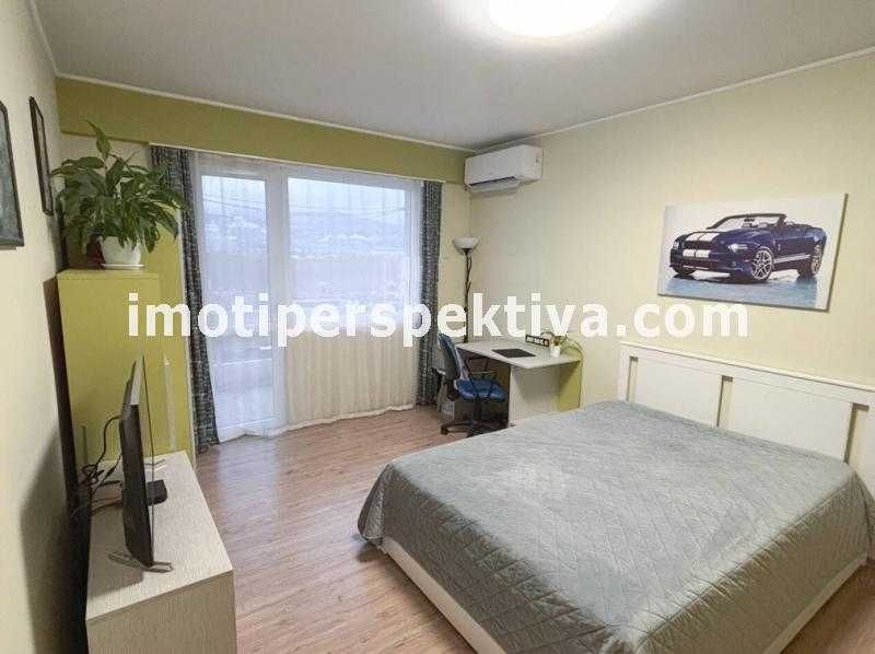 Продава се Тристаен апартамент в Пловдив, Христо Смирненски - 65 кв.м за 1808 €/кв.м - Снимка #4
