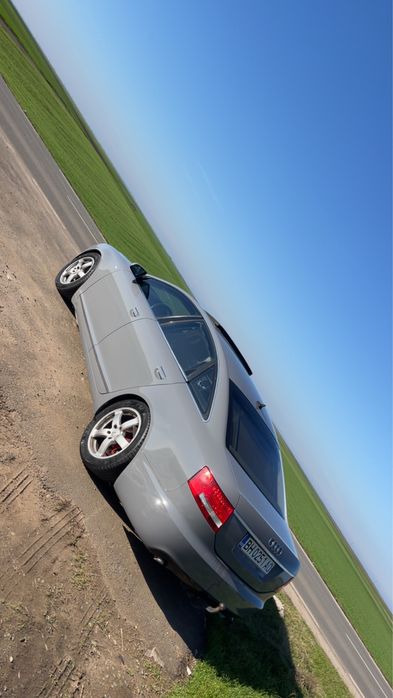 Vând Audi A6 C6..