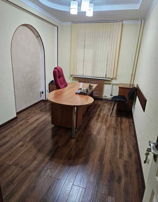 Аренда под офис Метро Дружба 70м2 С Мебелью! 1 этаж 1 линия