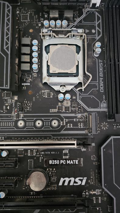 Placa de baza MSI B250 PC MATE + Procesor Intel i5 7500