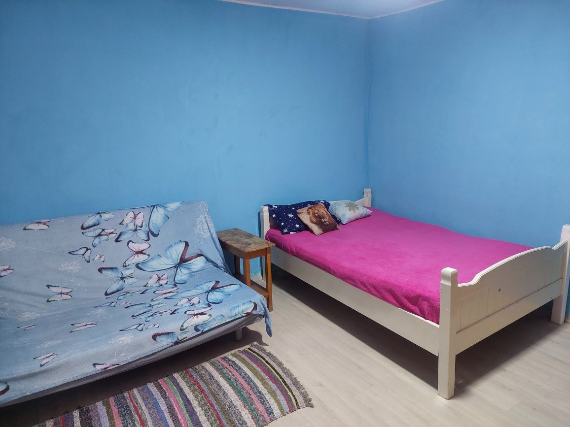 Închiriez apartament cu o camera