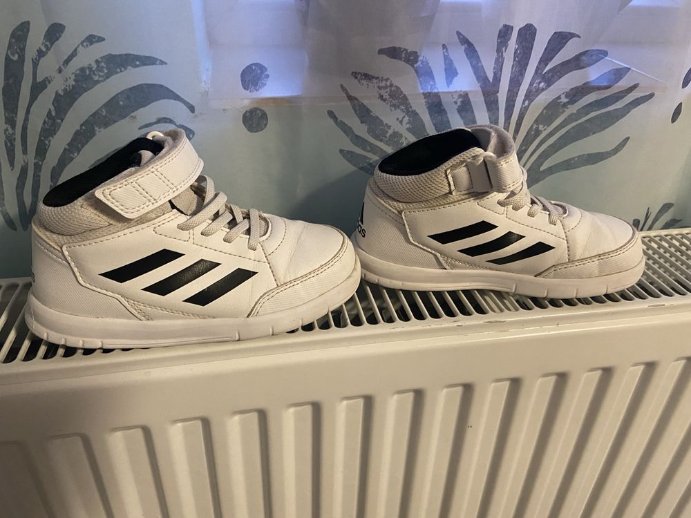 Adidasi baieti adidas