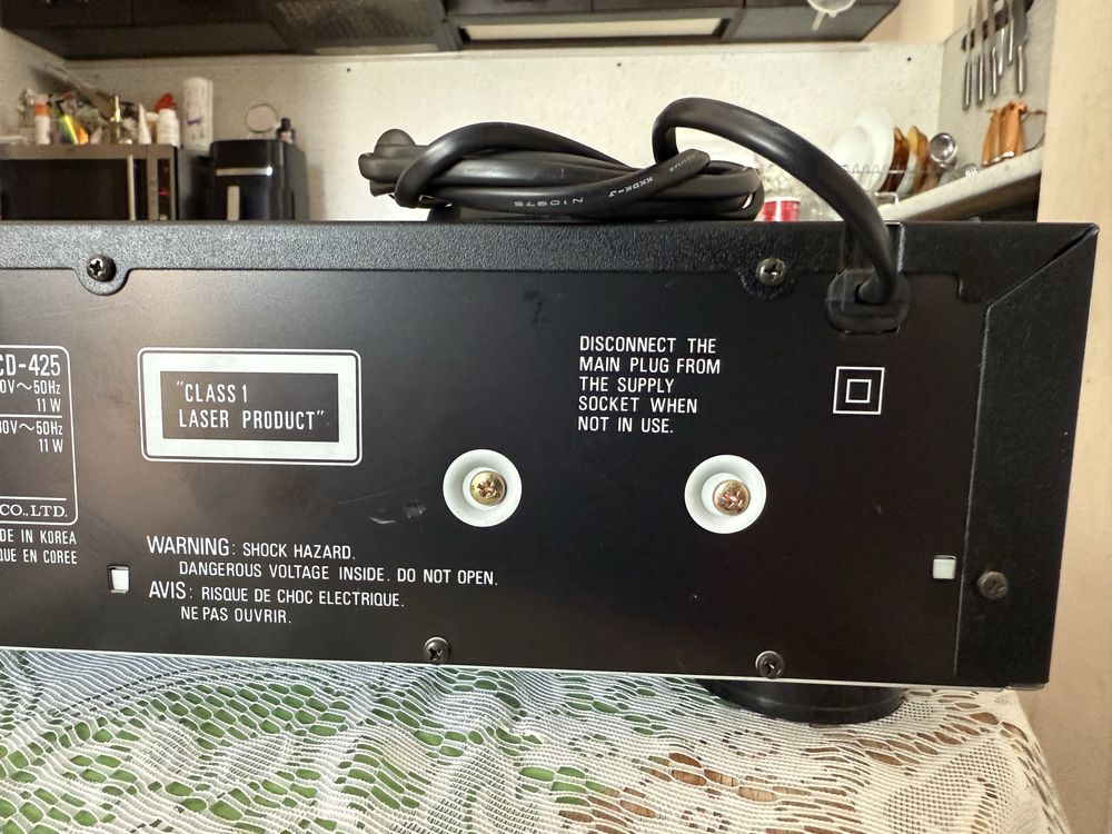 Denon DCD-425 CD player