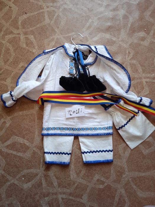 Costum sedinta foto craciun 9 12 luni