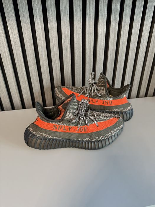 Yeezy 350 Carbon Beluga