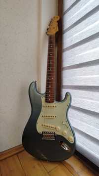 Fender Vintera 60s Stratocaster PF Ice Blue Metallic