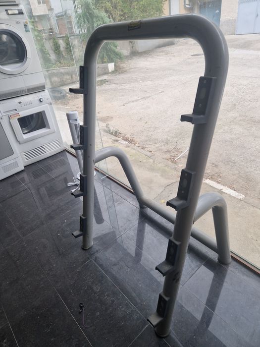 Стойка за лостове TechnoGym