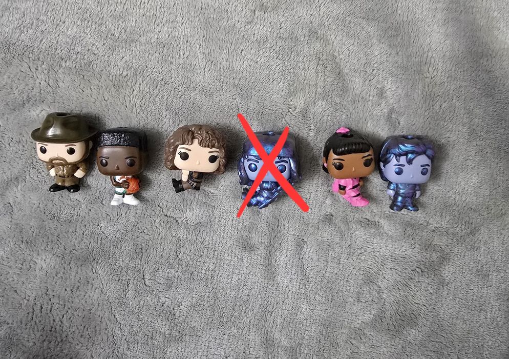Фигурки Kinder Joy Stranger things / Очень странные дела
