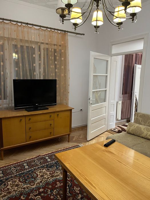 Casă de inchiriat