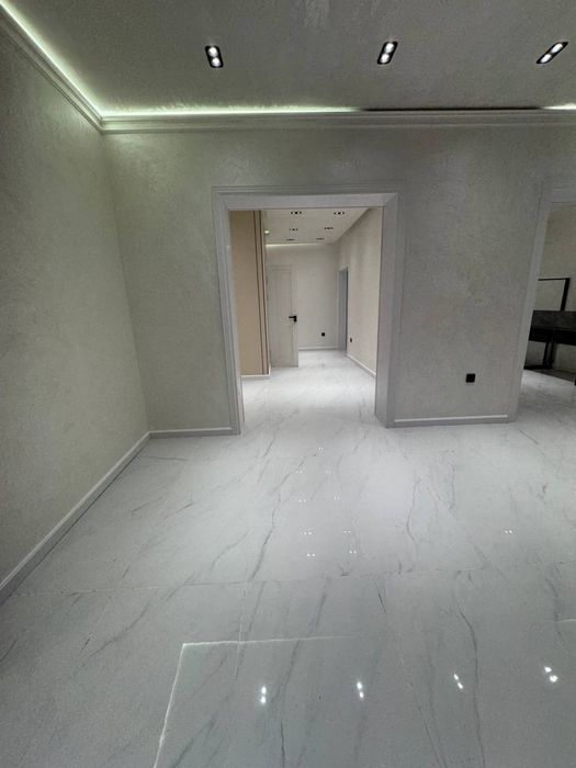 Юнусобод 8 квартал / 90м2 Нежилое продаётся