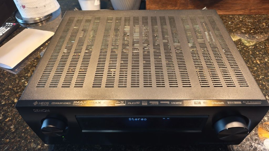 AV ресивър DENON AVC X6700