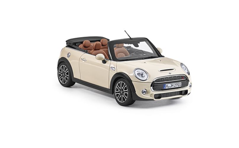 Macheta originala Mini Cooper F57 scara 1:18 Paragon