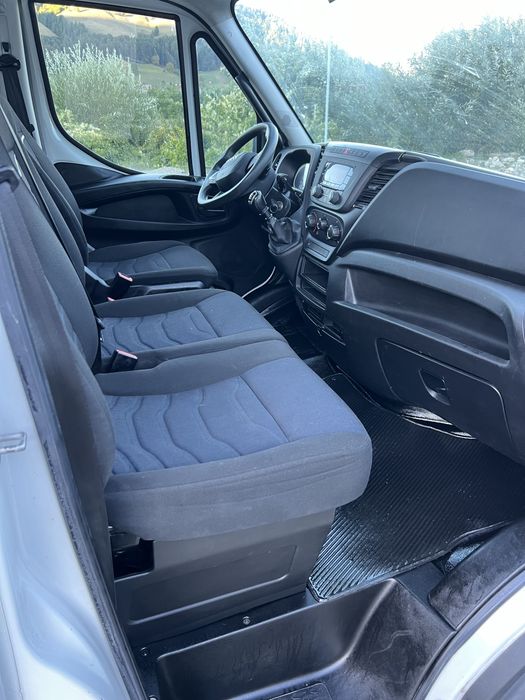 Vand Iveco Daily Basculabil an 2021