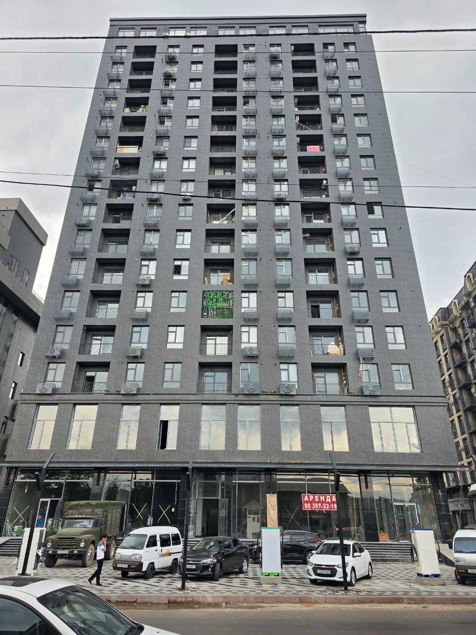 Продается 1-комнатная квартира в Black Tower 30м2 рядом с 8-м роддомом