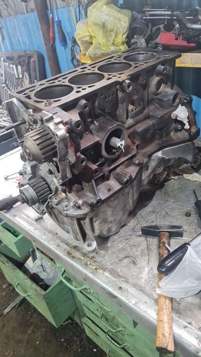 Продам  коленвал к4м к7м к4j шатуны рено к7м к4м заряженный блок к7м