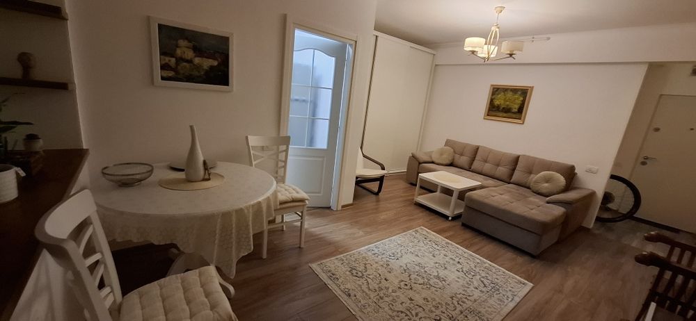 Inchiriez garsoniera Constanta, zona City Park