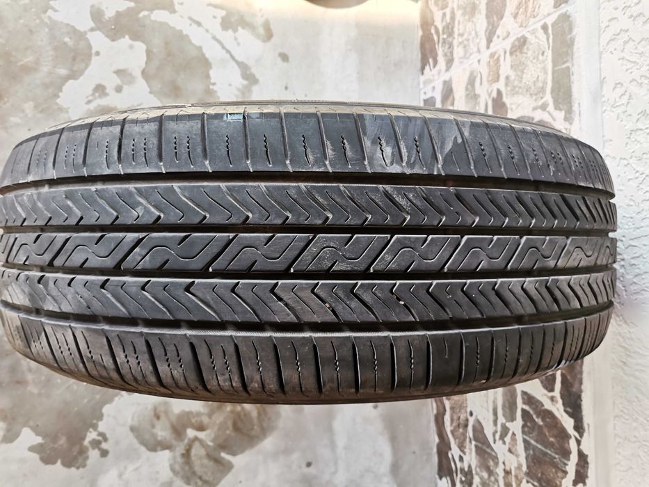 Всесезонни гуми 225 х60х18