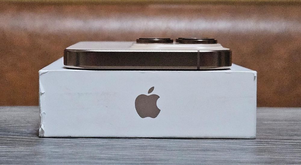 iPhone 16 Pro 100% bat ca nou garantie 1 an